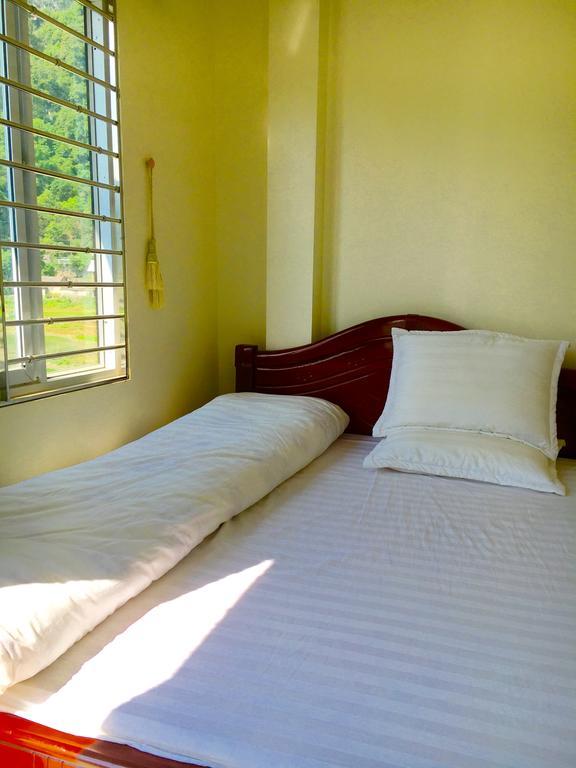 דונג ואן Huyen Tram Guesthouse מראה חיצוני תמונה